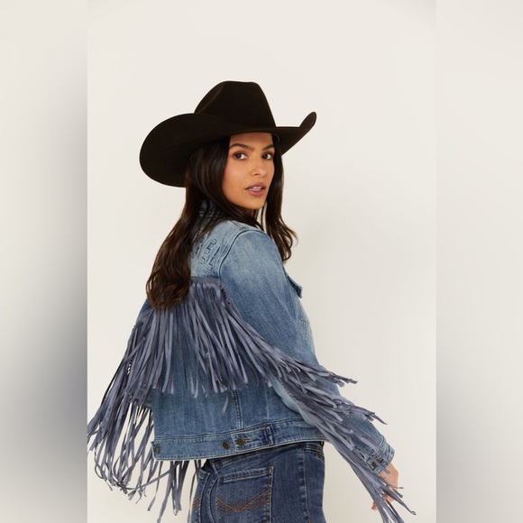 Idyllwind Rodeo Rebel Embossed Fringe Trucker Jacket - Picture 2 of 10